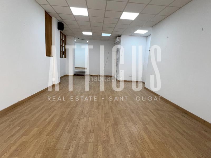 Foto 06568bae-0276-43b3-906c-8108b82c0c18. Rent business premise with heating in Centre - Estació Sant Cugat del Vallès