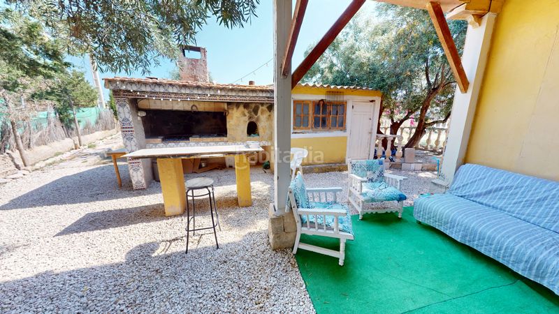 Foto 608dcef2-e6ad-4770-b8ca-041e8cb5e66b. Xalet amb xemeneia a Bonalba-Cotoveta Mutxamel
