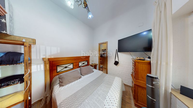 Foto ad6fbbc4-4270-4319-a008-3f9205da9818. Casa amb aparcament a Campello Pueblo Campello (el)