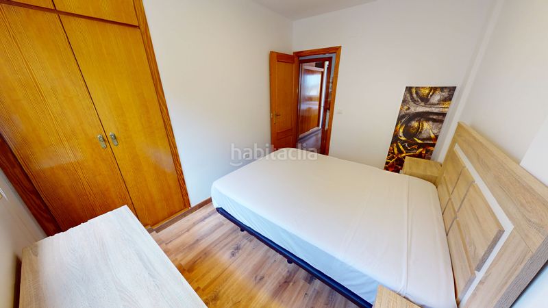 Foto 52444a1a-8e22-4760-b6b6-72262b4e2a41. Casa adossada amb piscina a Pueblo Acantilado-Lanuza Campello (el)