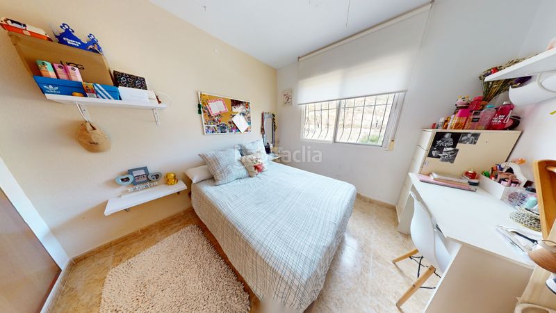 Foto c0d51c57-e8a4-45a2-a016-386d2cae24a7. Casa amb piscina a Busot