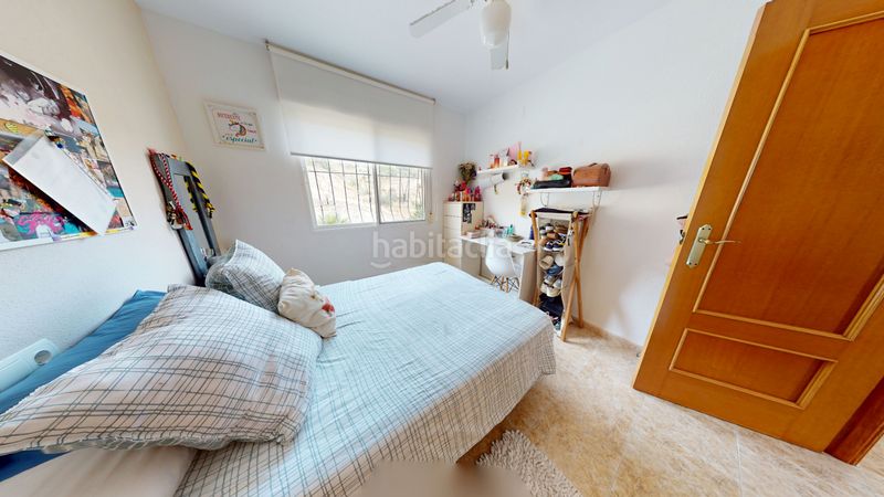 Foto cf9c7ccd-d128-429b-ace4-3836a7122470. Casa amb piscina a Busot