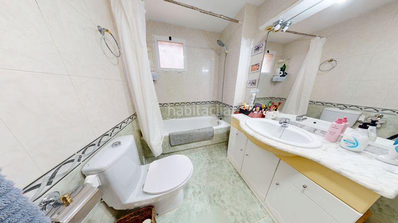 Foto fe73cefe-f439-4daf-a4fd-492e54d8efaf. Casa amb piscina a Busot