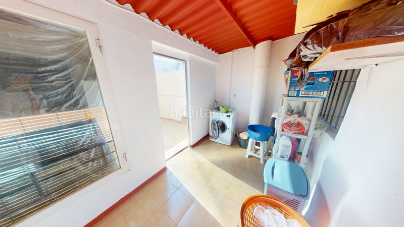 Foto 558db771-ce1e-4fb8-981c-d05396a4910a. Casa amb xemeneia a Centro Mutxamel
