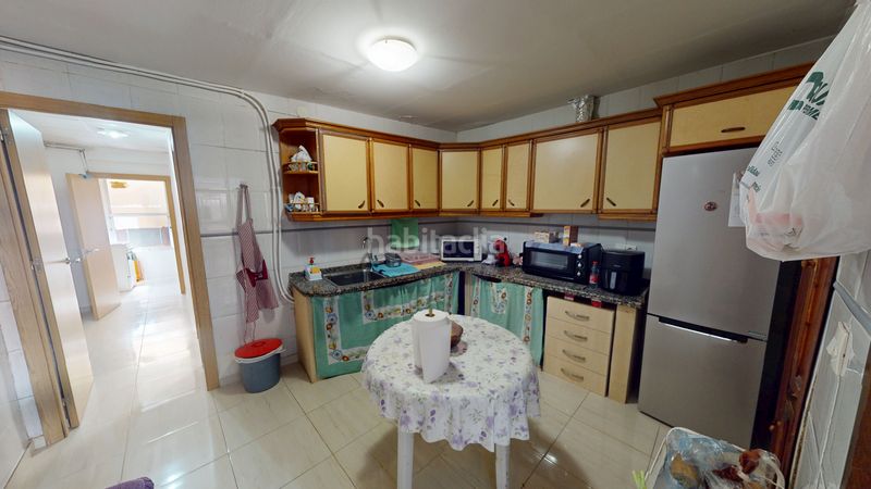 Foto 97d2228e-30a7-4c48-a70e-c2dd6241534c. Casa amb xemeneia a Centro Mutxamel
