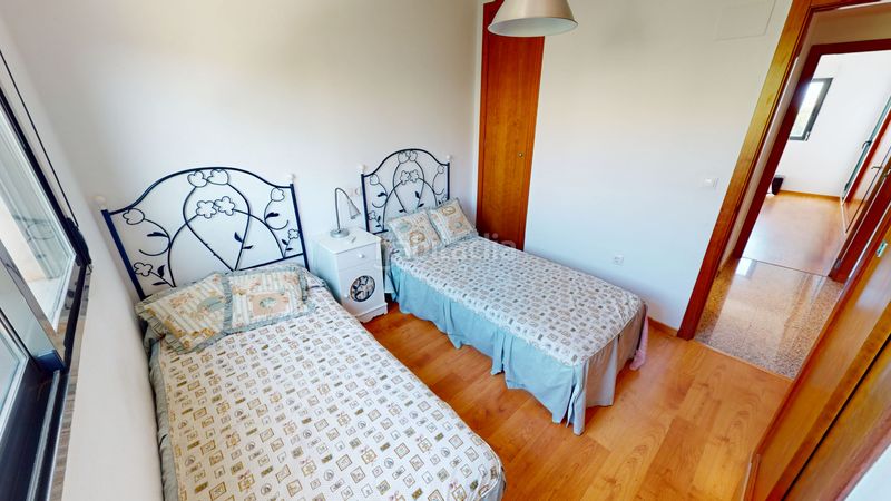 Foto 27069cad-d7a7-4ccb-a064-22f81a5e0ac4. Casa amb calefacció aparcament a Pueblo Español-Coveta Fumá Campello (el)