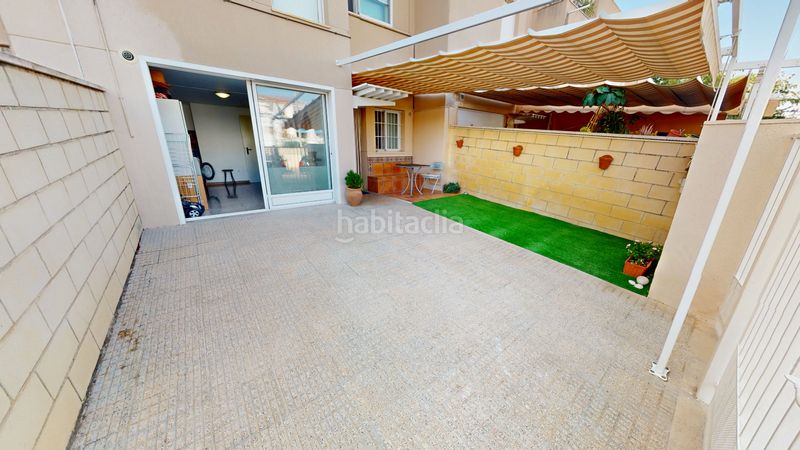 Foto 2f1f533d-1728-4ac1-83cd-a87b6fabd558. Casa amb aparcament piscina a Pueblo Español-Coveta Fumá Campello (el)