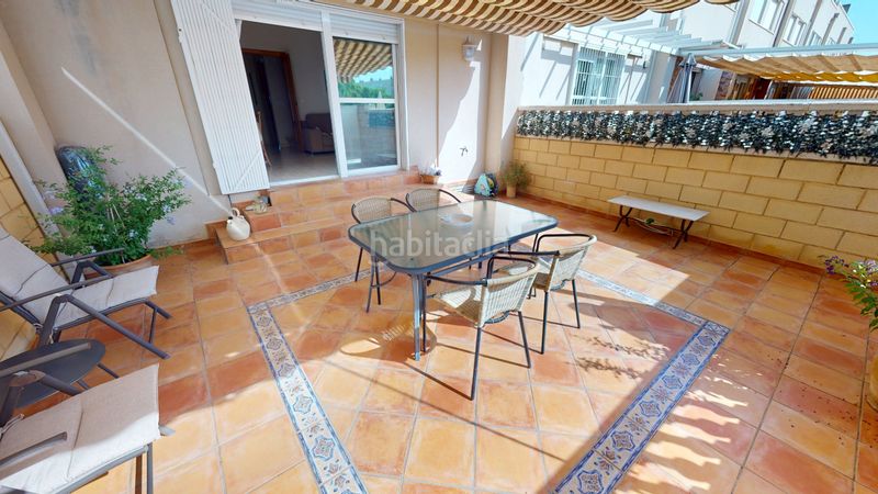 Foto ad3d2b72-402a-4531-afa1-e47cfe871967. Casa amb aparcament piscina a Pueblo Español-Coveta Fumá Campello (el)
