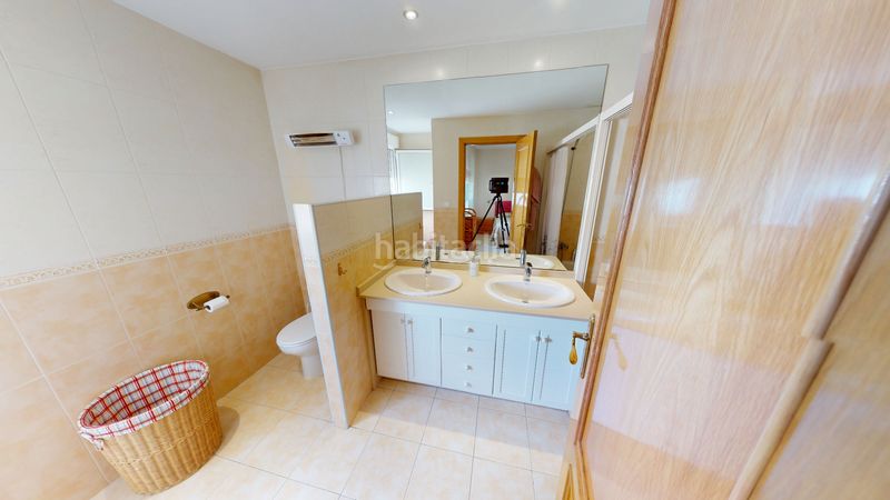Foto f374e391-ad15-477f-a5f0-ac659486d0d4. Casa amb aparcament piscina a Pueblo Español-Coveta Fumá Campello (el)