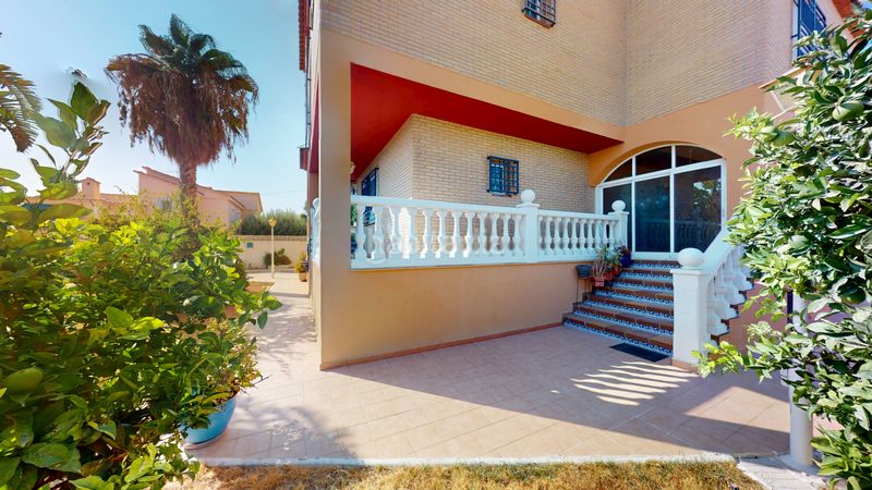 Foto 40f110fe-afe0-4a43-b9e7-8da74afc6907. Chalet en Almajada-Ravel Mutxamel