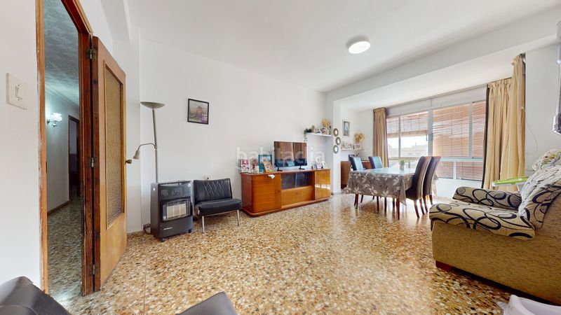 Foto 04ee1410-4a02-45ba-906e-ca6240f9f495. Casa amb xemeneia aparcament a Caudete