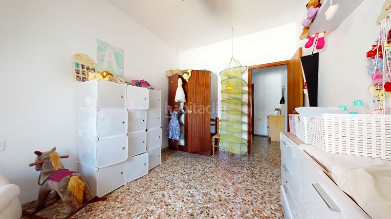 Foto 1d0299ec-4335-4626-9ed6-9e6bcf3b0c69. Casa amb xemeneia aparcament a Caudete