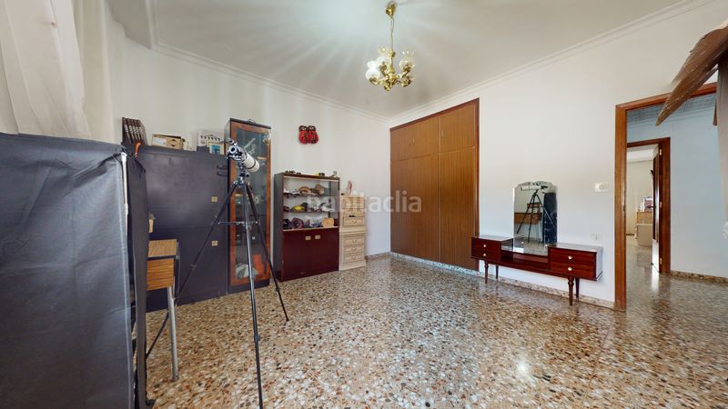 Foto 4171c2e1-a6e9-4cc0-9d67-56906ac24148. Casa amb xemeneia aparcament a Caudete