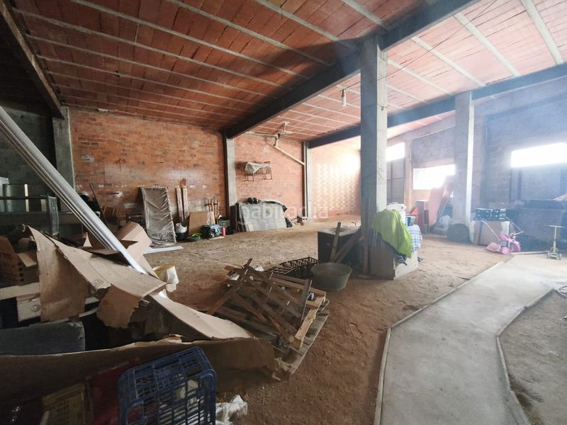 Foto cad1569e-9191-401c-81b6-1fb8879d6b71. Casa amb xemeneia aparcament a Caudete