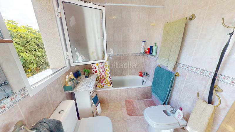 Foto 55584e35-a601-4891-ac5a-77a40dea6d98. Chalet with parking pool in Coloma Nucia (la)