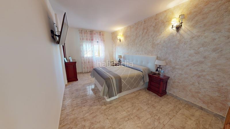 Foto 83d7b818-bd7c-4b91-8c79-ffd59830a45d. Chalet avec parking piscine dans Coloma Nucia (la)