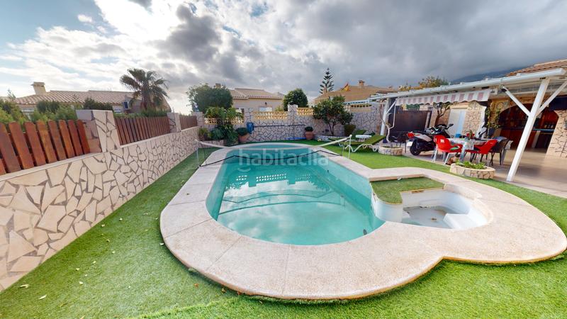 Foto 15bde43d-f931-4650-b93d-259d1fa4fd1a. Chalet en Coloma Nucia (la)