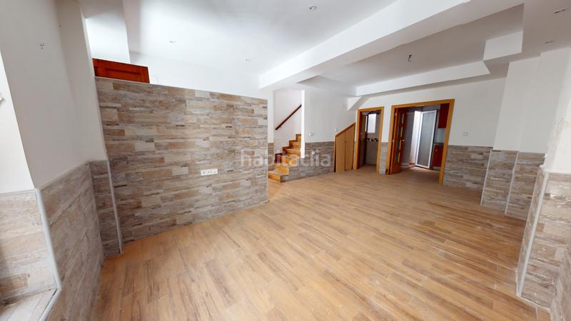 Foto c6de32a9-e220-42ca-8e30-a701436f571b. Casa in Centro Elda