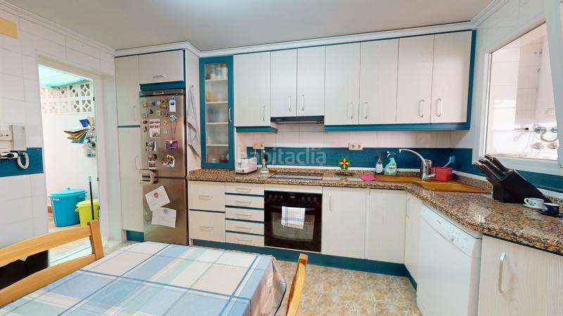 Foto 5bf7aeae-3de5-410f-a64d-0d8abbd80116. Flat with parking in Centro Mutxamel