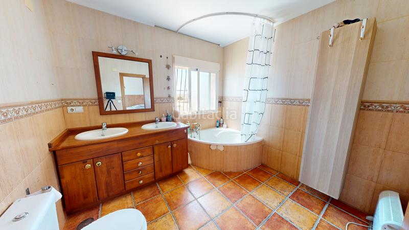 Foto c456cc74-01ba-4cea-ae78-d4238aa367f2. Chalet mit heizung parking in Valle del Sol Mutxamel