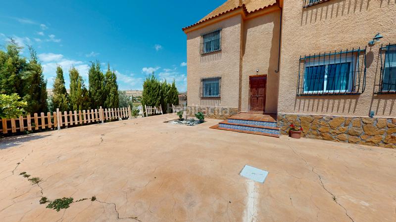 Foto 3ff790da-4bc4-43b2-9216-f837ff83bcfc. Chalet avec chauffage parking dans Valle del Sol Mutxamel