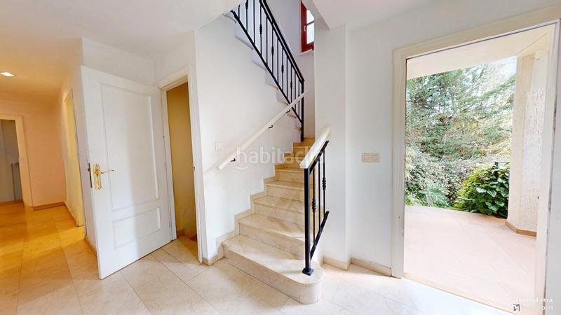 Foto 3f56b36a-c7e9-4e6e-ad1e-5d888da6e3b3. Chalet mit kamin heizung parking pool in Bonalba-Cotoveta Mutxamel