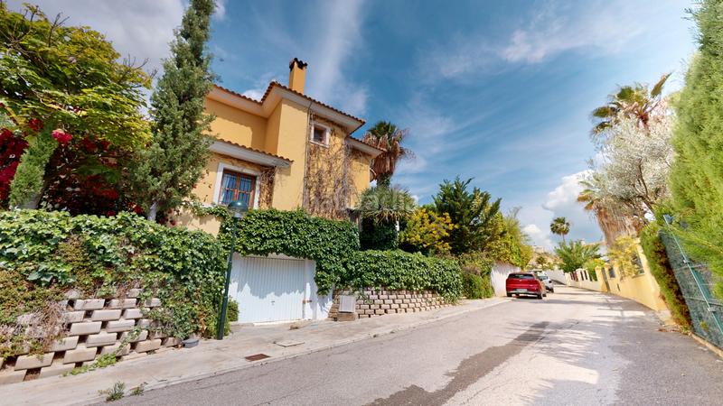 Foto 65b891cd-2551-4fd2-9b72-bc358e179903. Chalet mit kamin heizung parking pool in Bonalba-Cotoveta Mutxamel