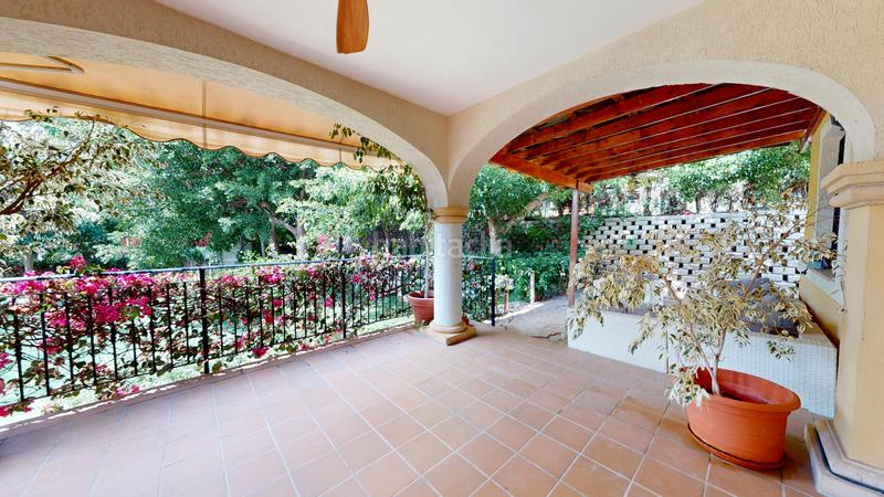 Foto 19de7fe4-88be-4dbd-b75e-3902e938f1ea. Chalet with fireplace heating parking pool in Bonalba-Cotoveta Mutxamel