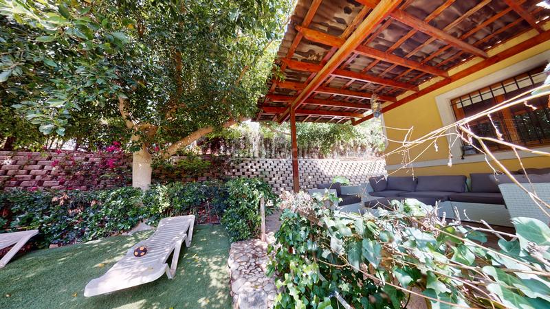 Foto 2fb2fb86-83a7-4f19-8b2c-d6e4b9d7c990. Chalet with fireplace heating parking pool in Bonalba-Cotoveta Mutxamel