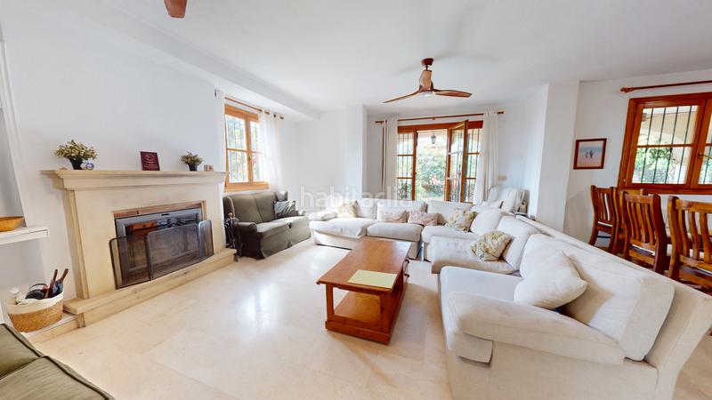 Foto aeb96e09-63f9-4bce-91e4-86182602b31d. Chalet with fireplace heating parking pool in Bonalba-Cotoveta Mutxamel