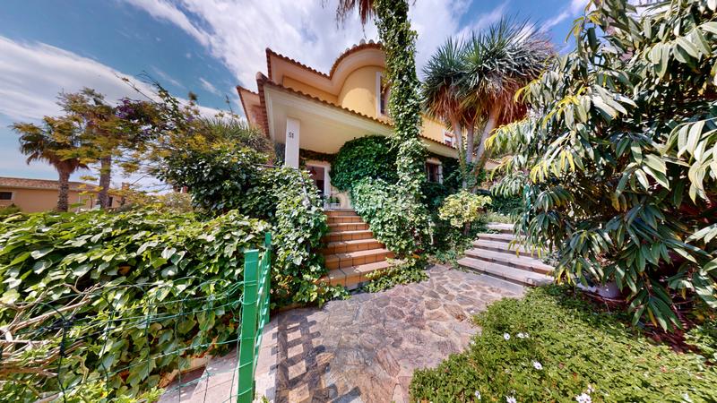 Foto 096a9e90-249b-4570-bc57-7c3db262b7b3. Chalet en Bonalba-Cotoveta Mutxamel