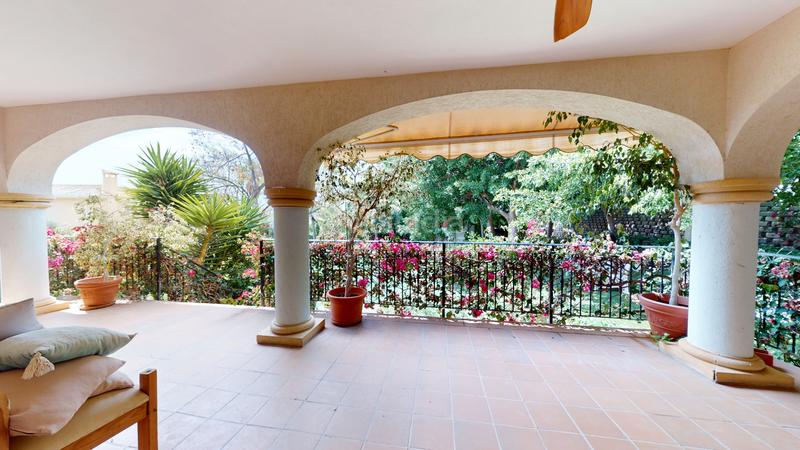 Foto da98caa3-f529-4e12-806c-59becf88e349. Chalet en Bonalba-Cotoveta Mutxamel