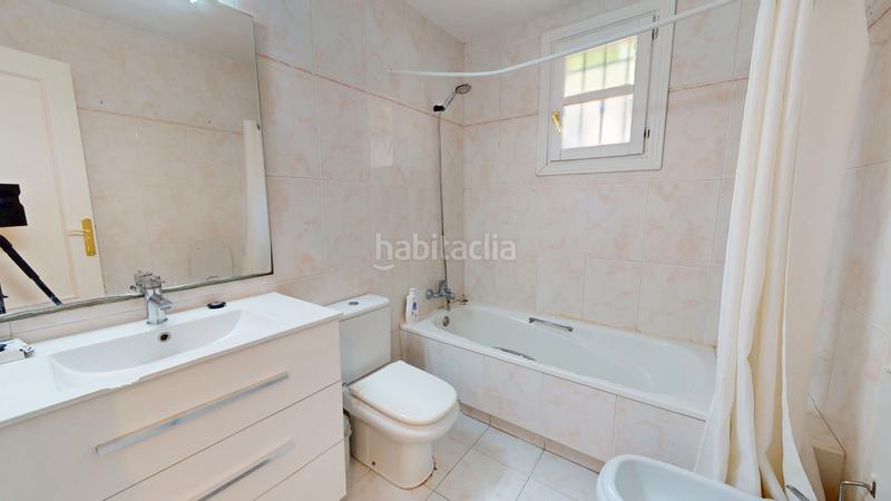 Foto 0e5174b2-112b-4cb7-9a84-ddb97d7eaf52. Chalet con camino riscaldamento parcheggio piscina in Mutxamel