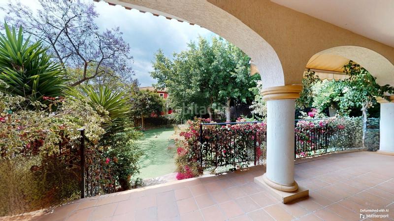 Foto 17223d2b-f2d8-4ad5-bff5-51325a99dc6e. Chalet con camino riscaldamento parcheggio piscina in Mutxamel