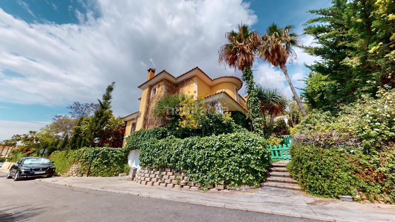 Foto 3fa860fe-03dd-4d85-bebd-a283bd3b8677. Chalet con camino riscaldamento parcheggio piscina in Mutxamel