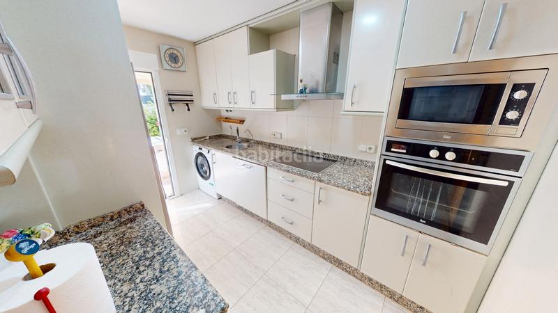 Foto 65b7a22f-e4a3-4923-a3c1-2a17e06da05a. Chalet mit parking pool in Playa Muchavista Campello (el)