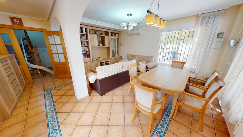 Foto b5cde93f-521d-4fdc-9a8f-34ca9a3c333b. Chalet mit parking pool in Playa Muchavista Campello (el)