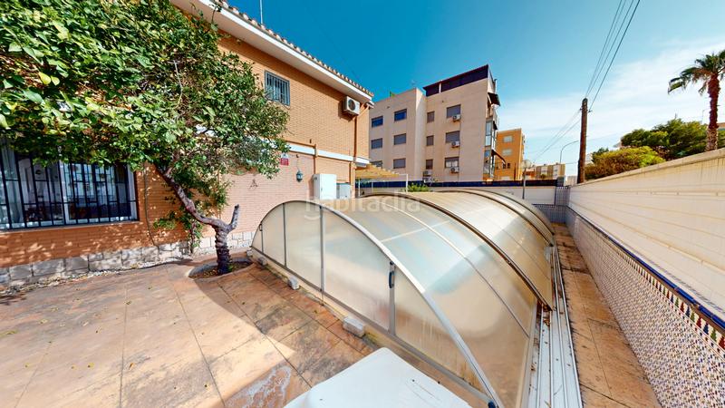 Foto 4ebd04fd-7273-4412-aaae-284f875dae00. Chalet avec parking piscine dans Playa Muchavista Campello (el)