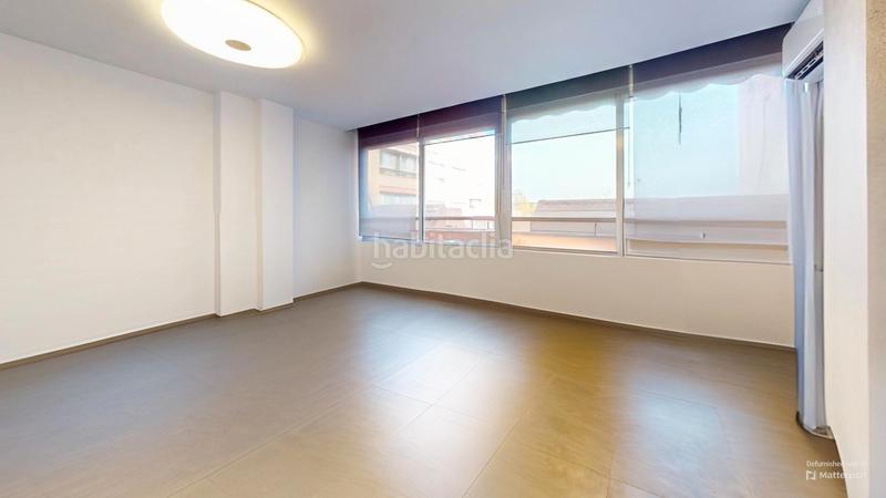 Foto dbd23445-8b5d-4f34-9200-b3e66b091fec. Pis amb calefacció a Centro San Juan de Alicante