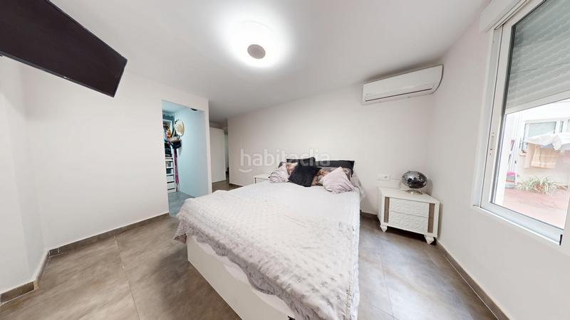 Foto df6994f8-895d-44f7-b808-89dbbcfb2056. Pis amb calefacció a Centro San Juan de Alicante