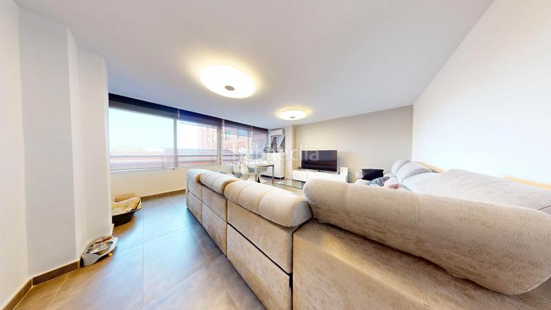 Foto e61b8e91-4f5d-4e74-a296-d812bb6cb302. Pis amb calefacció a Centro San Juan de Alicante