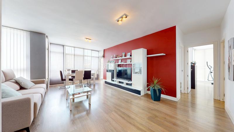 Foto 5ab399f9-03ce-408c-b16f-b1f5baab6def. Appartamento con piscina in Vistahermosa Alicante