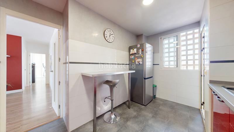 Foto ba4d4d56-f12d-40b6-aa0d-d66b1082c9b4. Appartamento con piscina in Vistahermosa Alicante