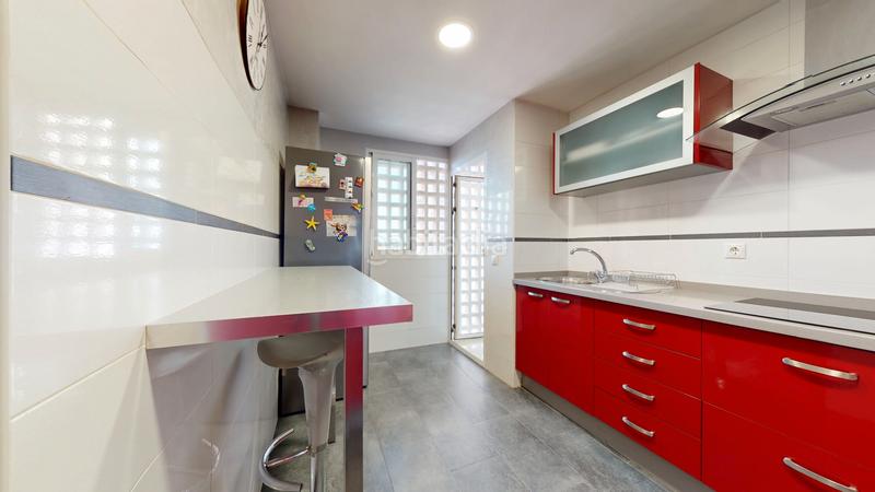 Foto 328a3e7d-c34a-4aa1-b56e-3bd49f831ec5. Flat with pool in Vistahermosa Alicante