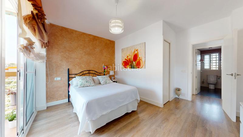 Foto 63c5189c-c857-431b-a80c-b03a8a01bfb7. Pis amb piscina a Vistahermosa Alicante