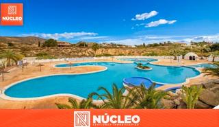 Casa adossada a Pueblo Español-Coveta Fumá. Chalet adosado en venta en avenida de l'amerador