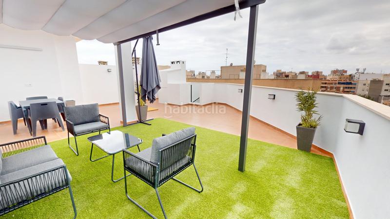 Foto b4625a26-85c1-4631-8a34-f967d9ef46d1. Dachwohnung in Campello Pueblo Campello (el)