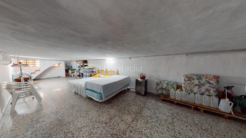 Foto 401acc79-0de2-4af5-a8f3-a469389c0320. Casa adossada a carrer d'oriola 2 a Pueblo Acantilado-Lanuza Campello (el)