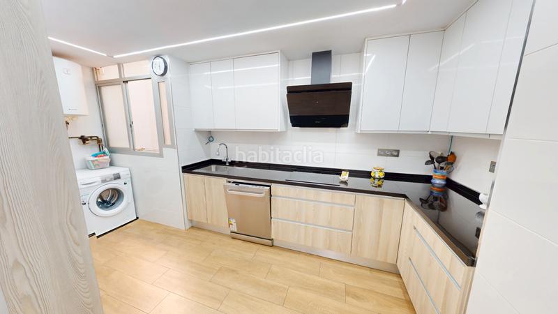 Foto 1e020636-bfb5-41c1-985e-4c5f67365f3d. Pis a Centro Mutxamel