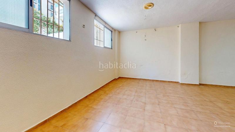 Foto 40a523a3-fd87-4026-91a0-e755ff5be1db. Piso espectacular bajo con jardin privado en Centro San Juan de Alicante